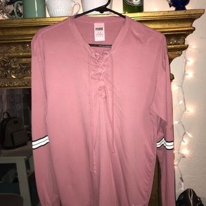Pink vs shirt